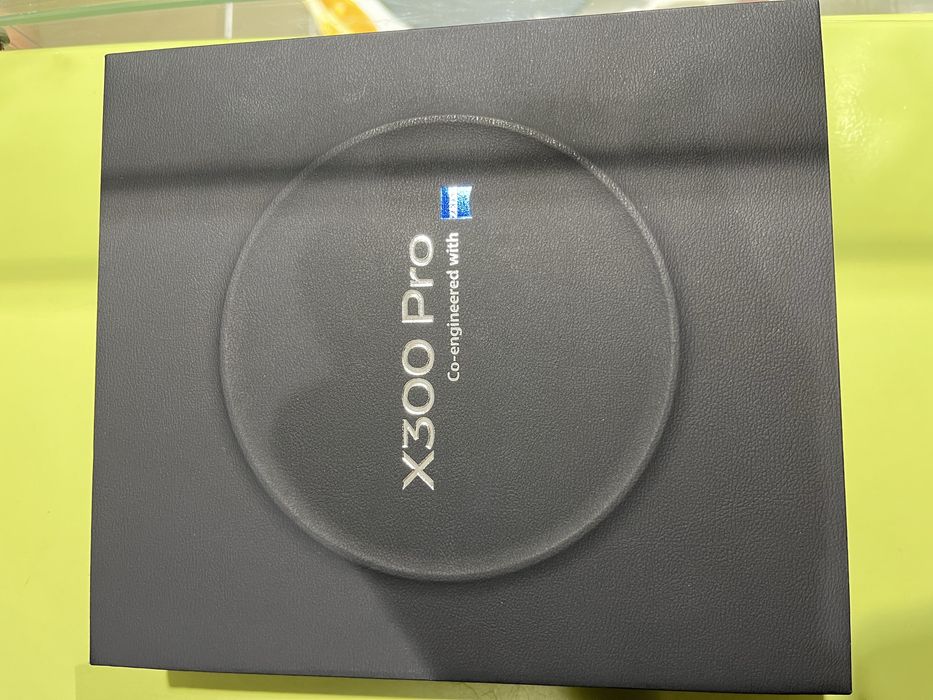 Vivo x300 pro 16/512gb