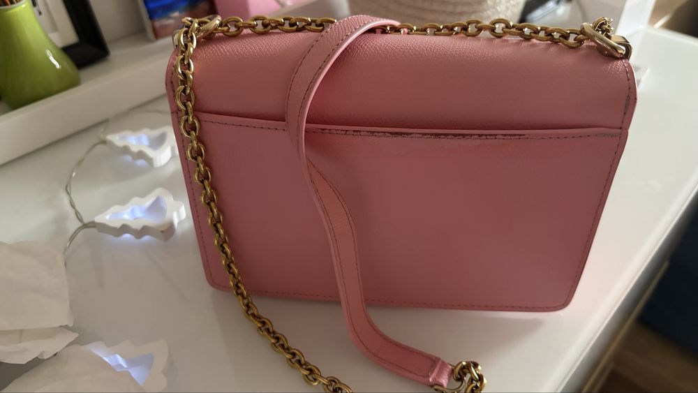 Furla модел  1927