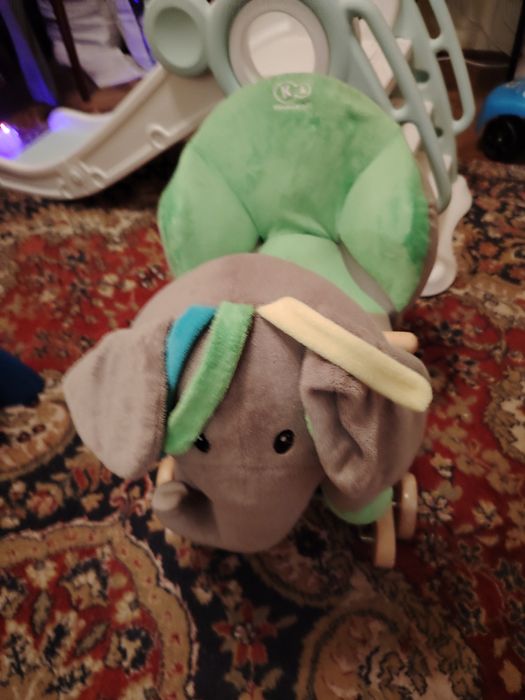 Balansoar adorabil pentru copii – model elefănțel!