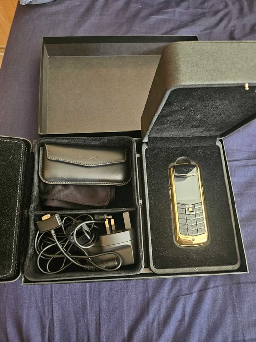 Vertu constellation телефон