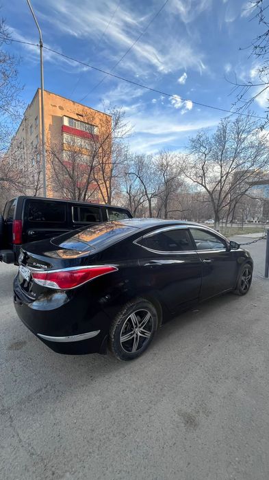 Hyundai elantra 2013