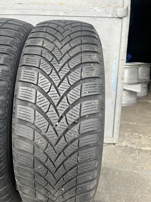 4 бр. зимни гуми 195/65/15 Semperit 2x7 mm 2x5-6 mm DOT 4622/3021