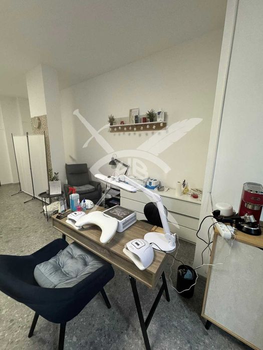 Продава се Офис в Бургас, Зорница - 40 кв.м за 1575 €/кв.м - Снимка #7