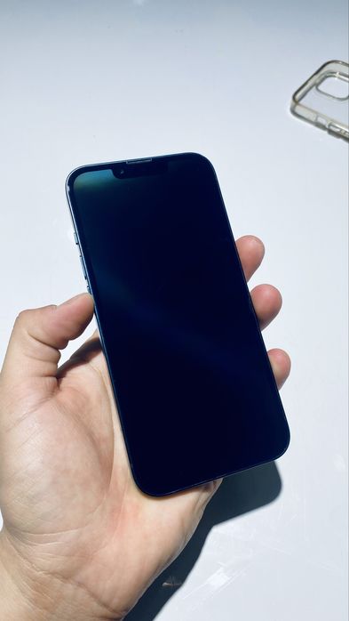 Iphone 13 синий
