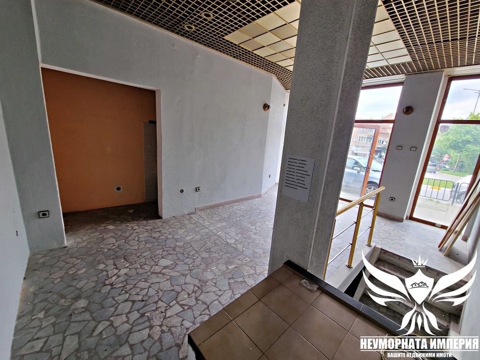 Дава се под наем Магазин в Асеновград - 36 кв.м за 258 € - Снимка #16