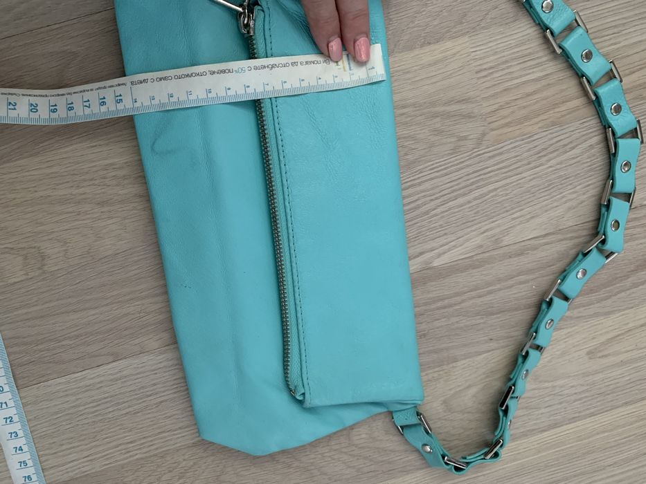 Страхотна дамска тюркоазена чанта