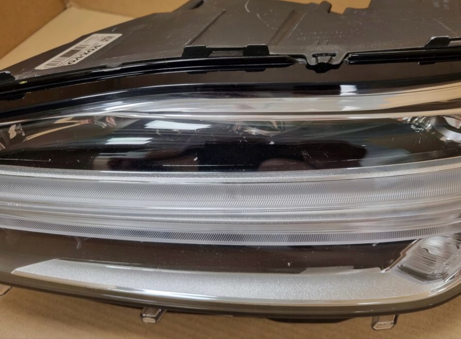 Ляв фар Волво ХЦ 90 фул лед/VOLVO XC90 II  FULL LED KPL. 31353153