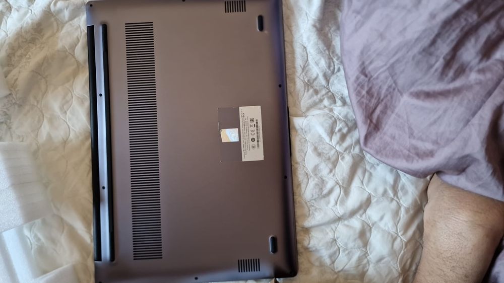 Нотбук сатылады жап жаңа жағдайы жаксы 350000