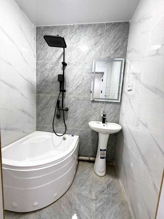 Янги лифтли домдан 2 хонали евро тамирланган квартира сотилади 7 микрн