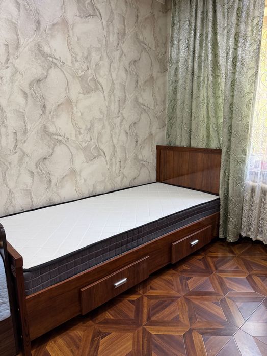 Кровать односпальная