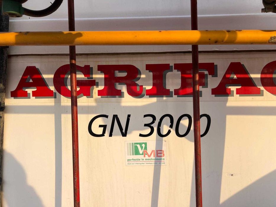 Прикачна пръскачка Agrifac Cebeco – 3000 л, 27 м, Хидравлична
