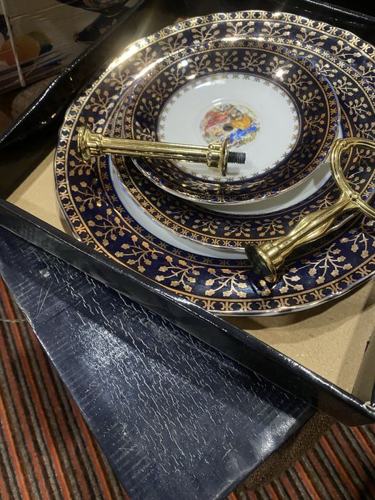 Хрустал идишлар сотилади