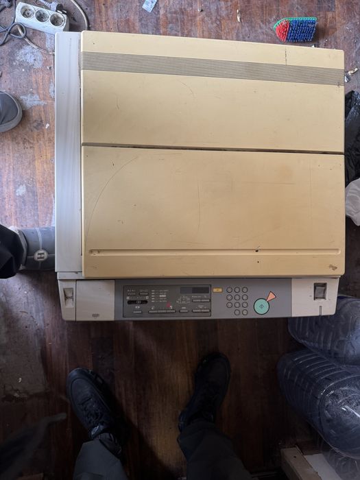 A3 printer ishlidi 2 ta bor hamma narsasi yaxshi ikkalasini arzon