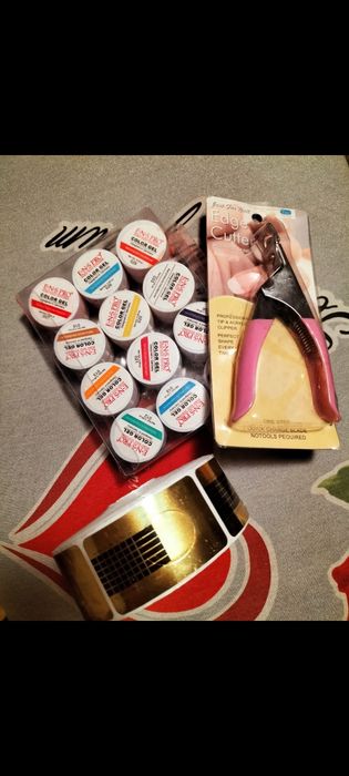 Trusa de unghii cu gel