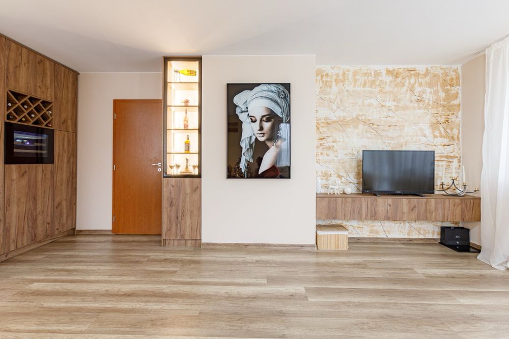 Дава се под наем Двустаен апартамент в Банско - 90 кв.м за 847.62 € - Снимка #6