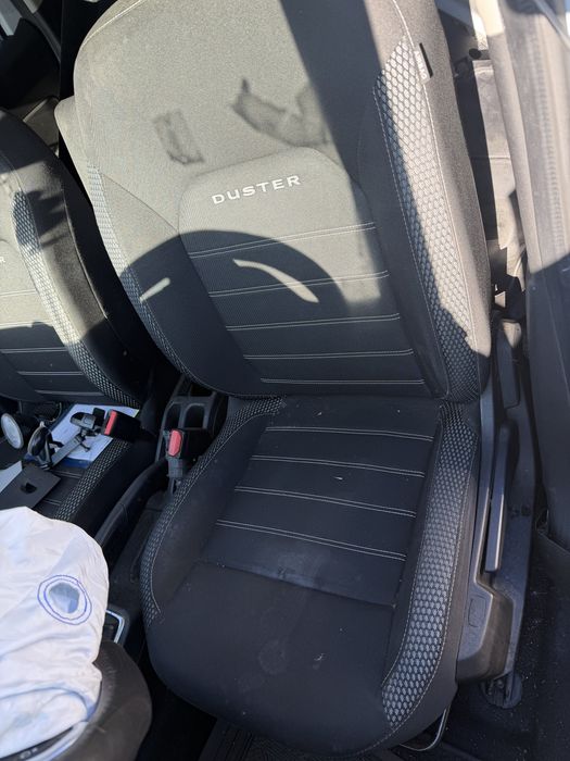 Dacia Duster 1.5 dci 2021 НА ЧАСТИ