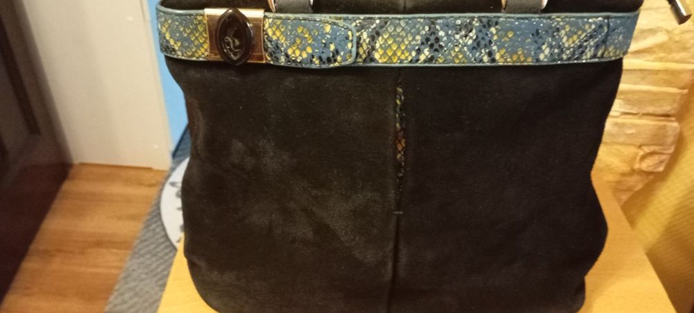 Сумочка женская -VENSI