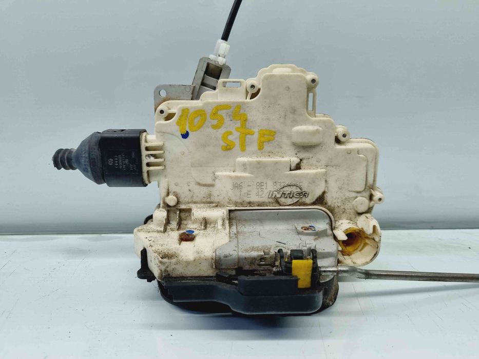 Broasca usa stanga fata Audi A4 Avant (8ED, B7) [Fabr 2004-2008] 8E183