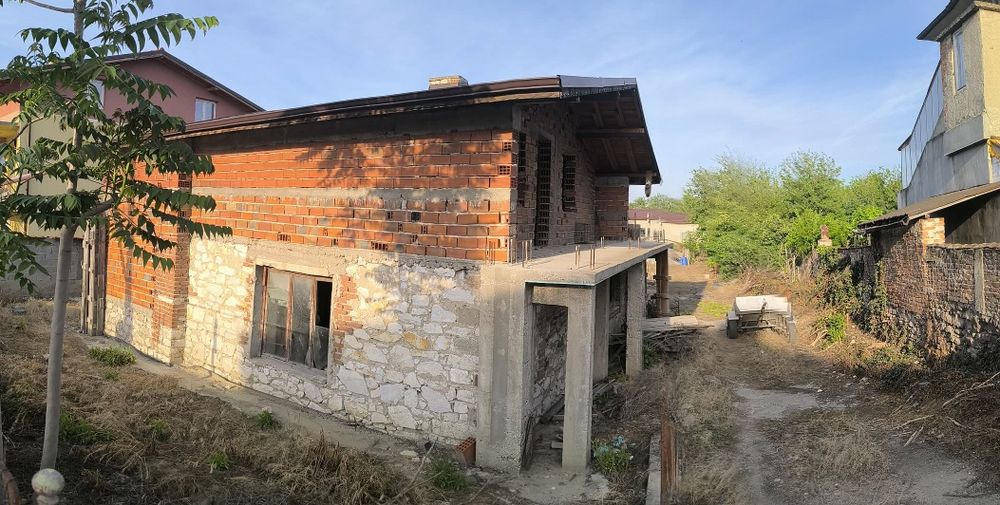 Продава се къща с двор от СОБСТВЕНИК