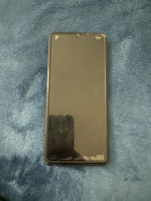 Продам самсунг А12 ботарея хорошая