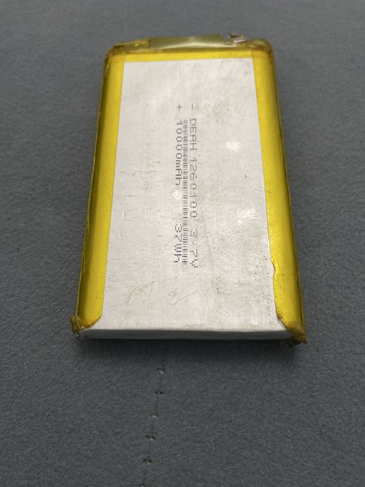 литий-полимерный аккумулятор 3.7V, 10000mAh