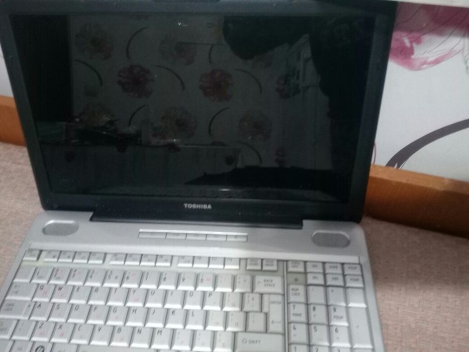 Тошиба сателит Л500 за части