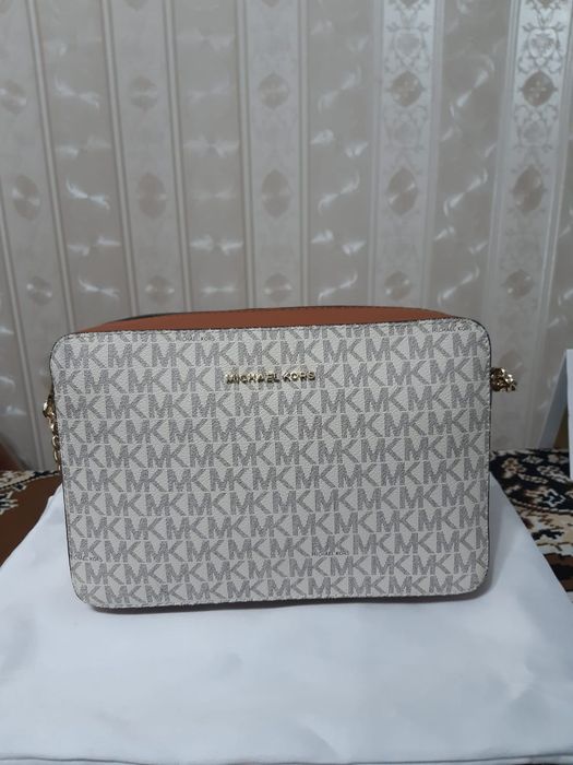 Сумка Michael Kors Jet Set Large Crossbody
