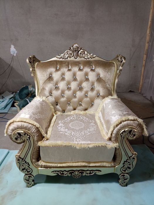 Yumshoq mebellar toplami