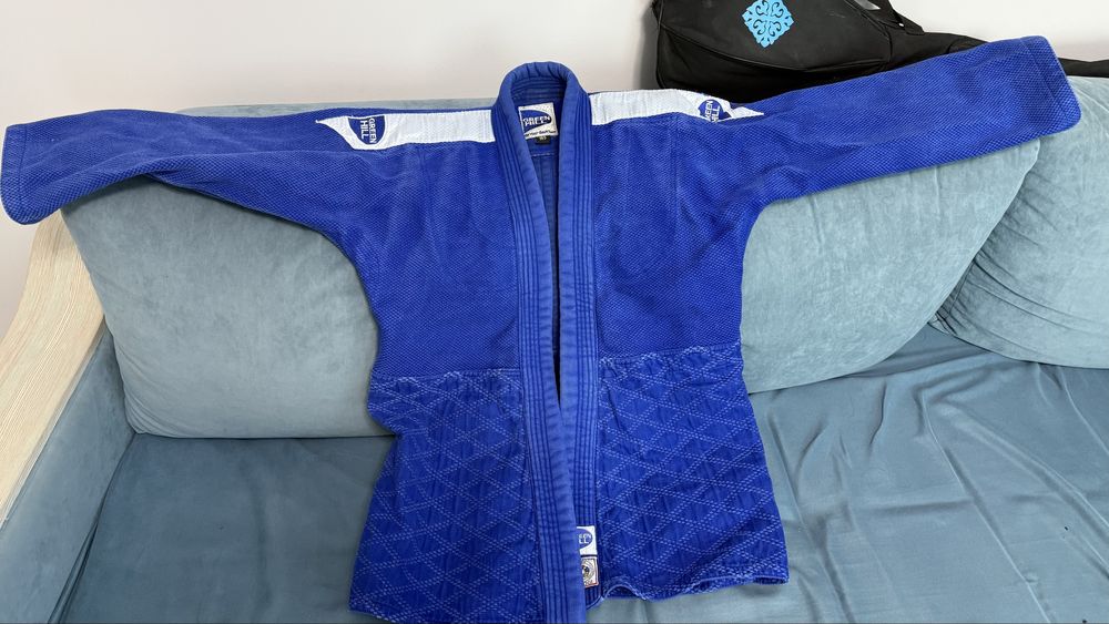 Кимоно для дзюдо Green Hill