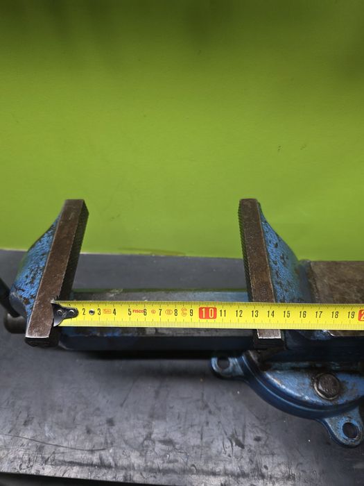 Немско метално въртящо менгеме Ridgid Matador