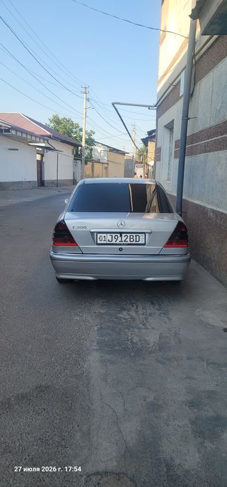 Мерседeс бенз w202 сотилади