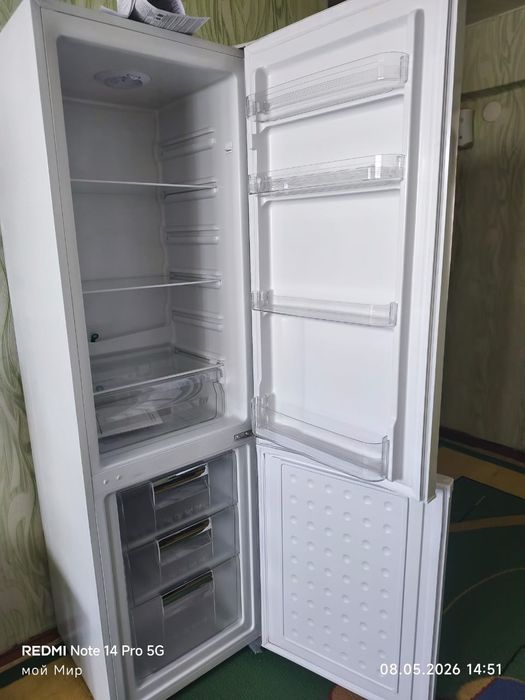 Продам холодильник