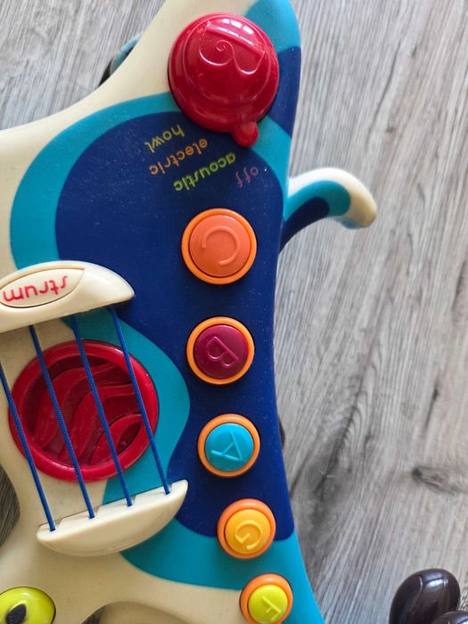 Детска китара куче btoys