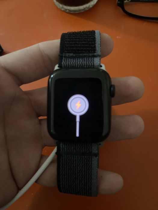 Vand apple watch SE 2025