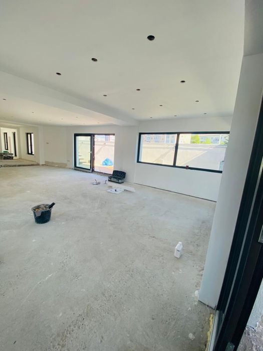 Spatiu comercial de inchiriat/vanzare