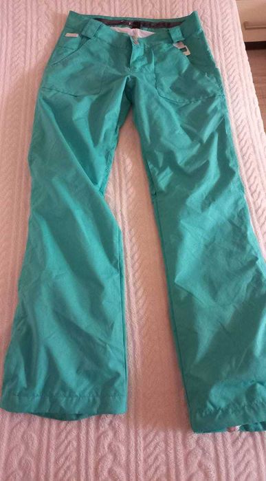 Последни бройки ски екипи и долнища по 15лв за брой,разпродажба