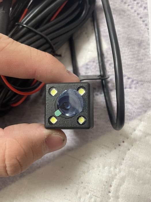 Продаю видеорегистратор новый