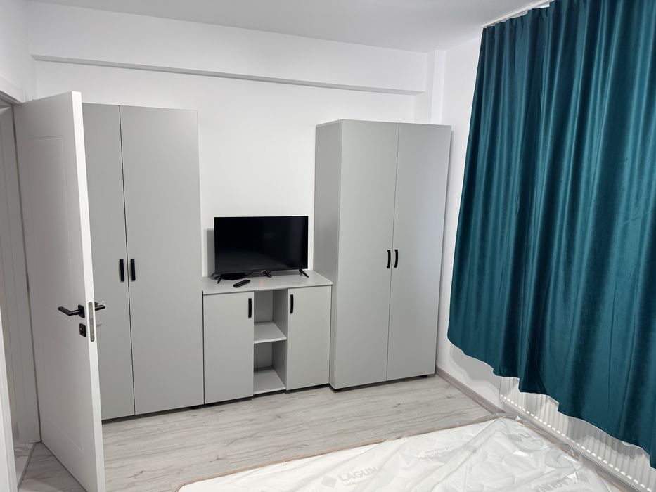 Inchiriez Apartament