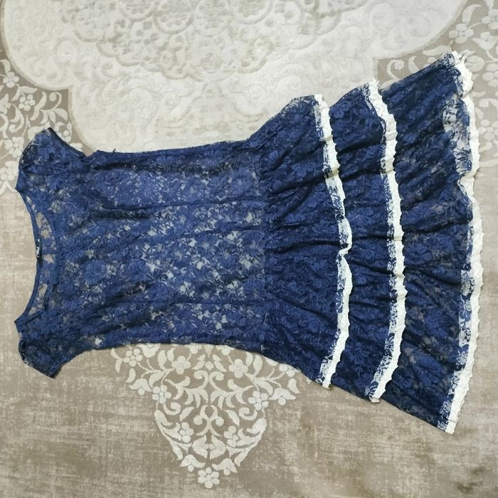 Платье б/у 1 раз  из гипюра. Турция