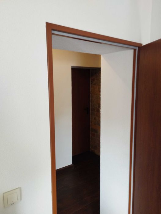 Метални интериорни врати Хьорман цвят дъб с монтаж