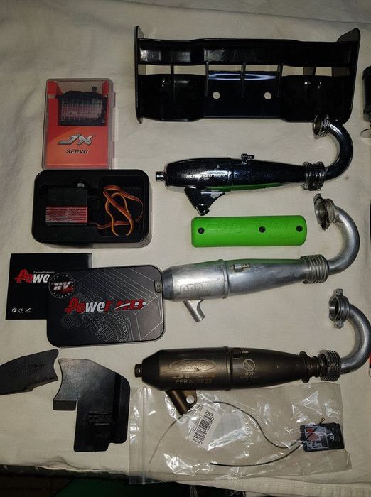 Savage XL 5.9 Nitro 4x4 rc car monster 1/8 made in USA Ролер   и части