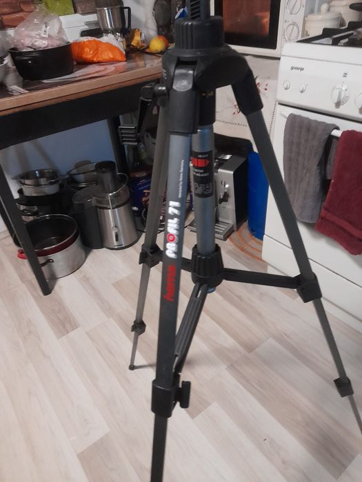 Trepied import Germania