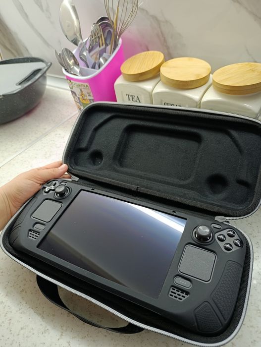 Игравой приставка STEAM DECK 512 gb