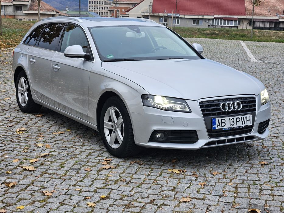 Audi A4 B8 An 2009 Motor 2.0 Diesel 170cp Euro 5 Înmatriculat Recent Optiuni FULL