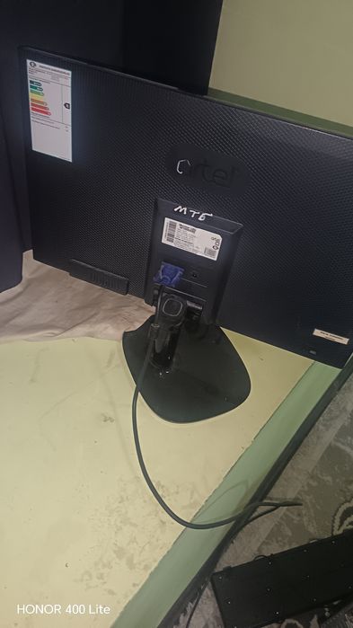 Kompyuter aybi vindovs yangilash kerak