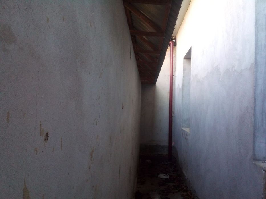 Yangi karobka uy srochna sotiladi