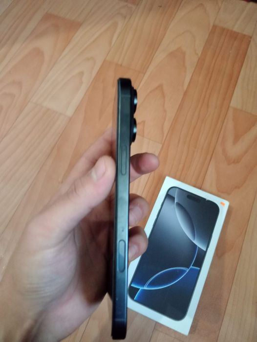 Iphone 16 pro max E sim