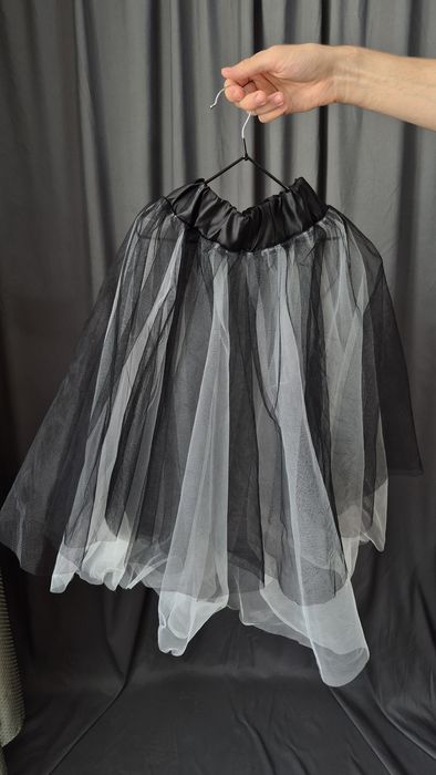 Праздничный костюм для девочки