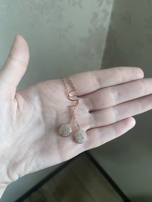 Продаю серьги-протяжки Swarovski