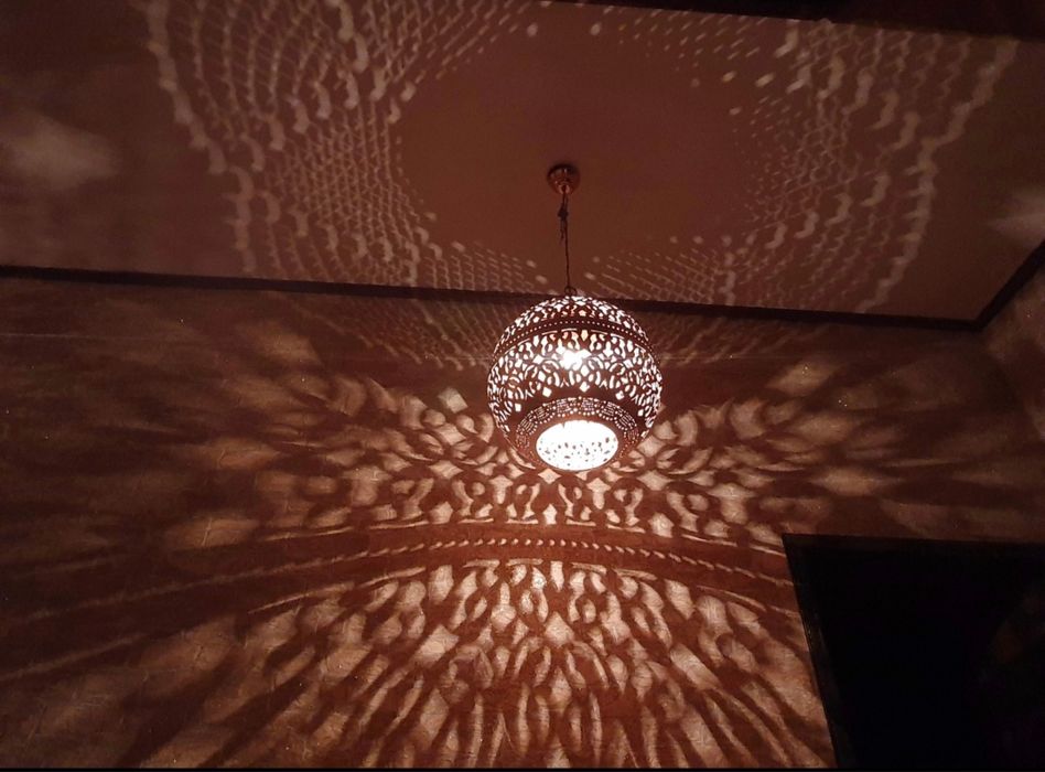 Лампы фонари люстры в марокканском стиле